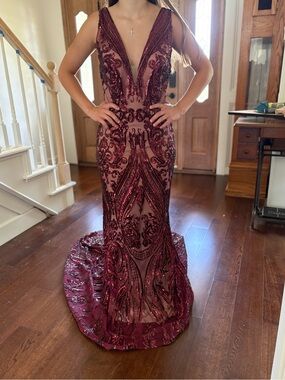 Elegant Burgundy Evening Gown